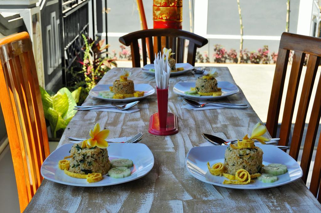 Deva Devi Beach Inn Luxury Batununggul Exterior photo