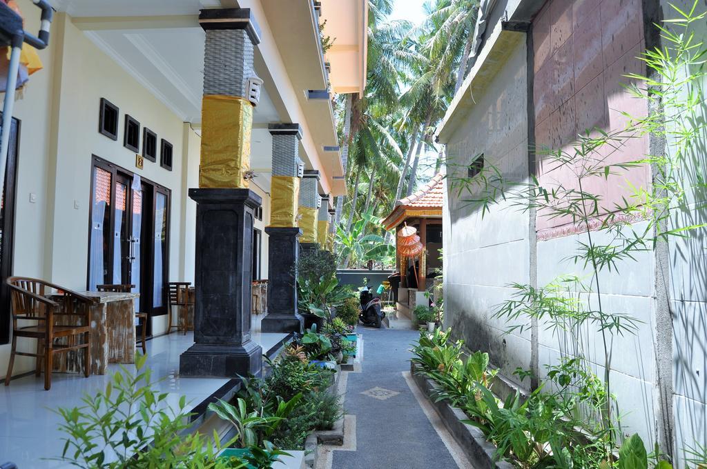 Deva Devi Beach Inn Luxury Batununggul Exterior photo